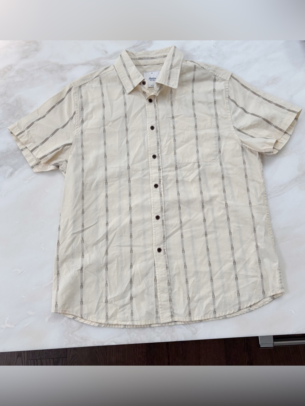 Katin Men’s Cotton Short Sleeve Button Down Shirt Size Medium Cream NWOT Casual